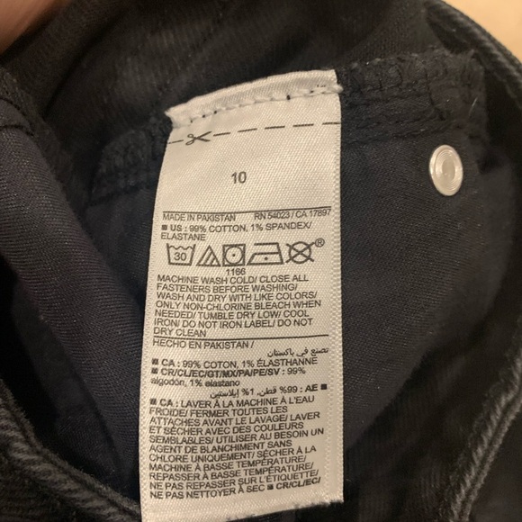 Old Navy Women's OG Straight Black Jack Jeans Size 10 High-Rise Secret-Smooth - Picture 2 of 8